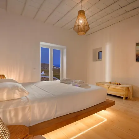 Lia Mykonos Villa *