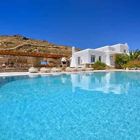 Lia Mykonos